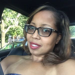 Meet your Posher, Candra